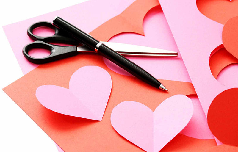10 Cara Menghemat Budget Kado Valentine