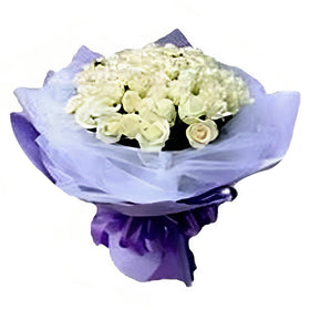 52 White Roses In Bouquet