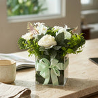 Aeris in Vase