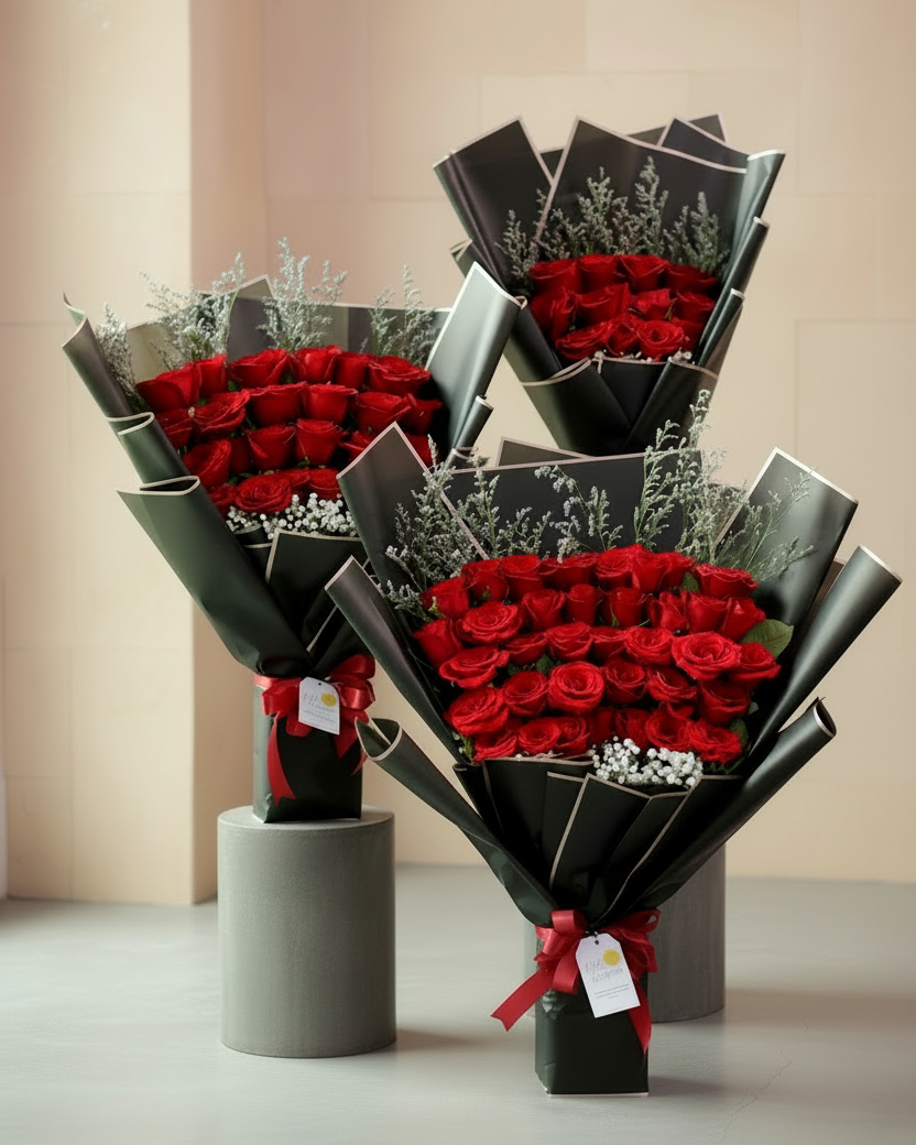 Classic Midnight Hand Bouquet - Fiery Red