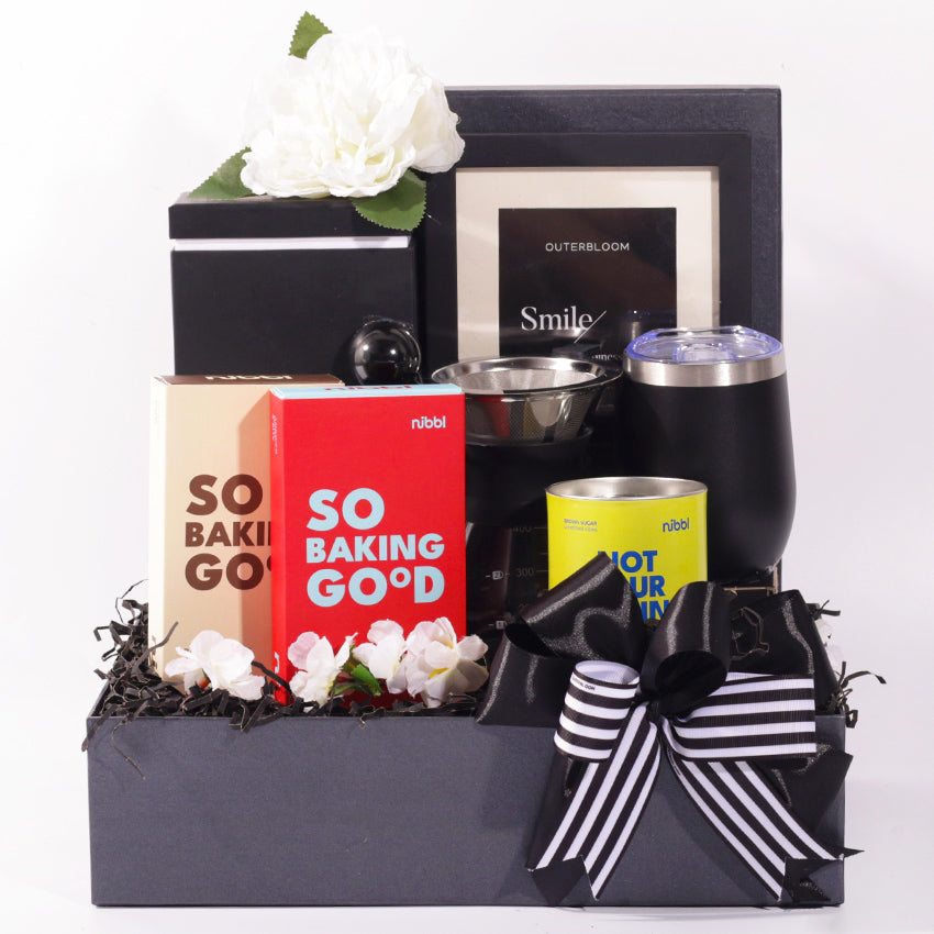 Signature Evergreen Classy Brew Hampers
