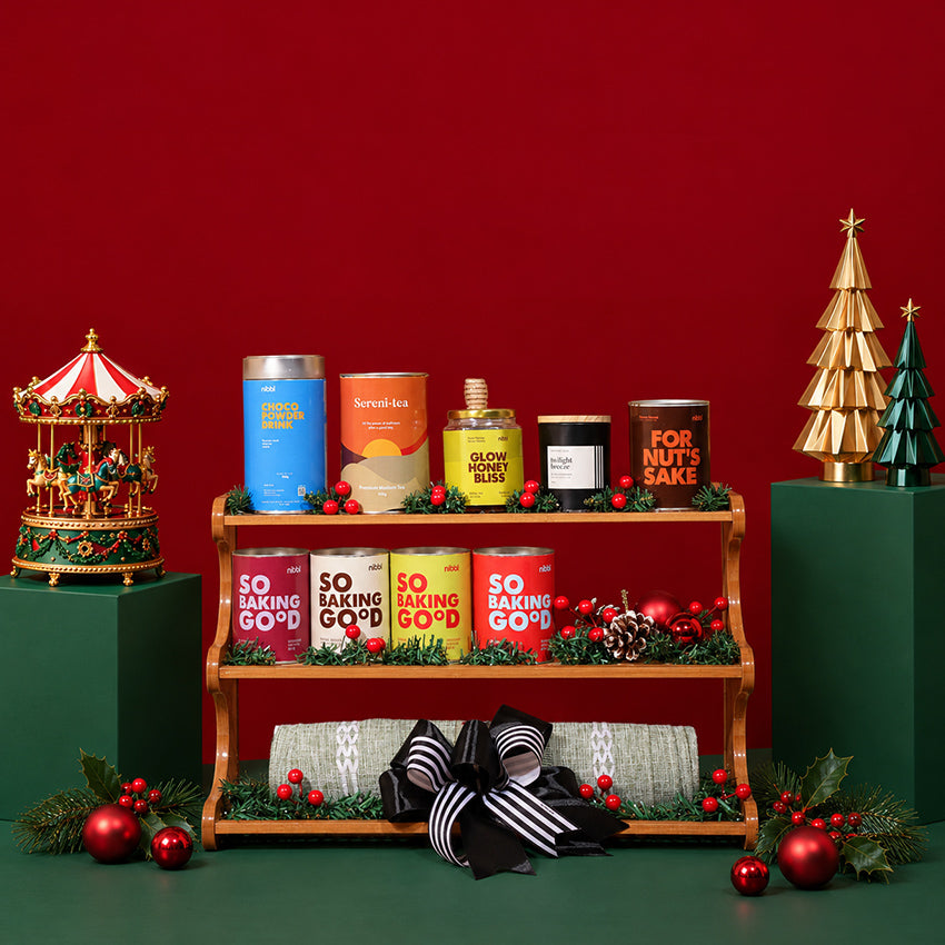 Golden Woody Hampers