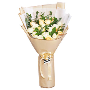 Love At The First Sight Hand Bouquet