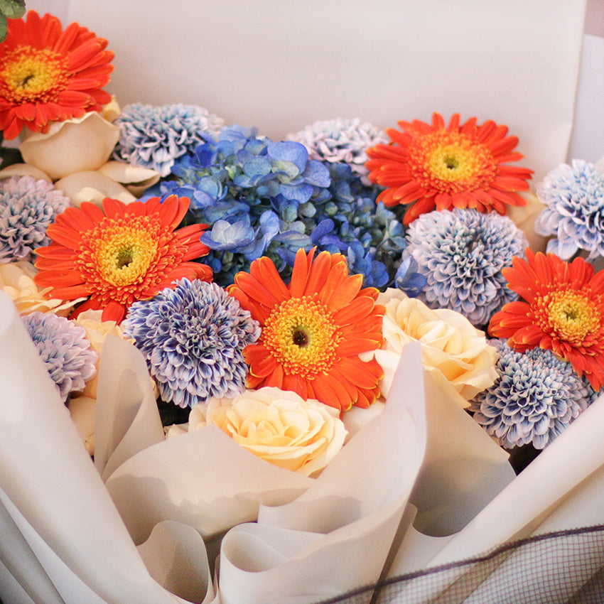 Love Parade Bouquet