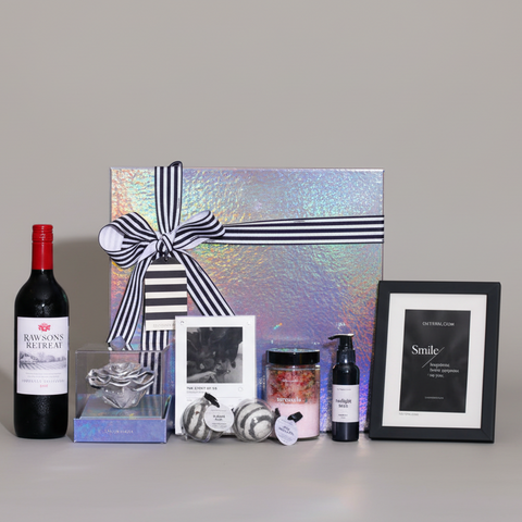 Moonlight Hologlow Hampers