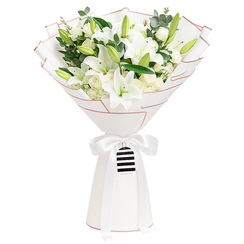 Snow Lilyrose Hand Bouquet