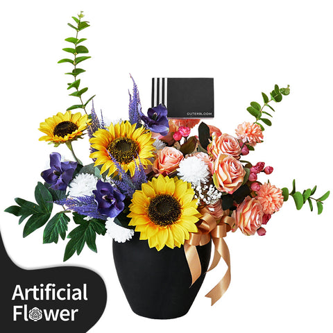 Queen of My Heart in Vase