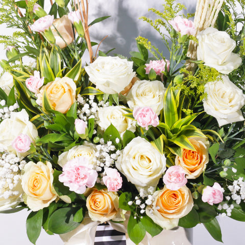 Peachy Green in Vase