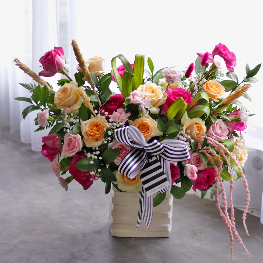 Rose Empress in Vase