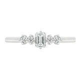 Sol et Terre Petite Emerald Dotted Band Ring