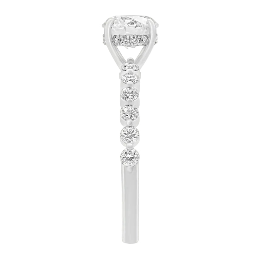 Sol et Terre Round Diamond Ring with Dotted Band