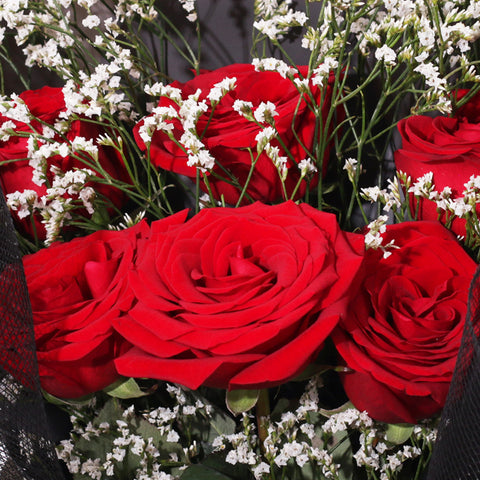 Signature Midnight Kiss Bouquet - Classic