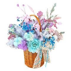 Sweet Reverie in Basket