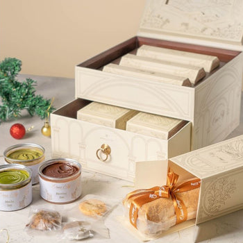 Oma Elly The Royale Box Hampers