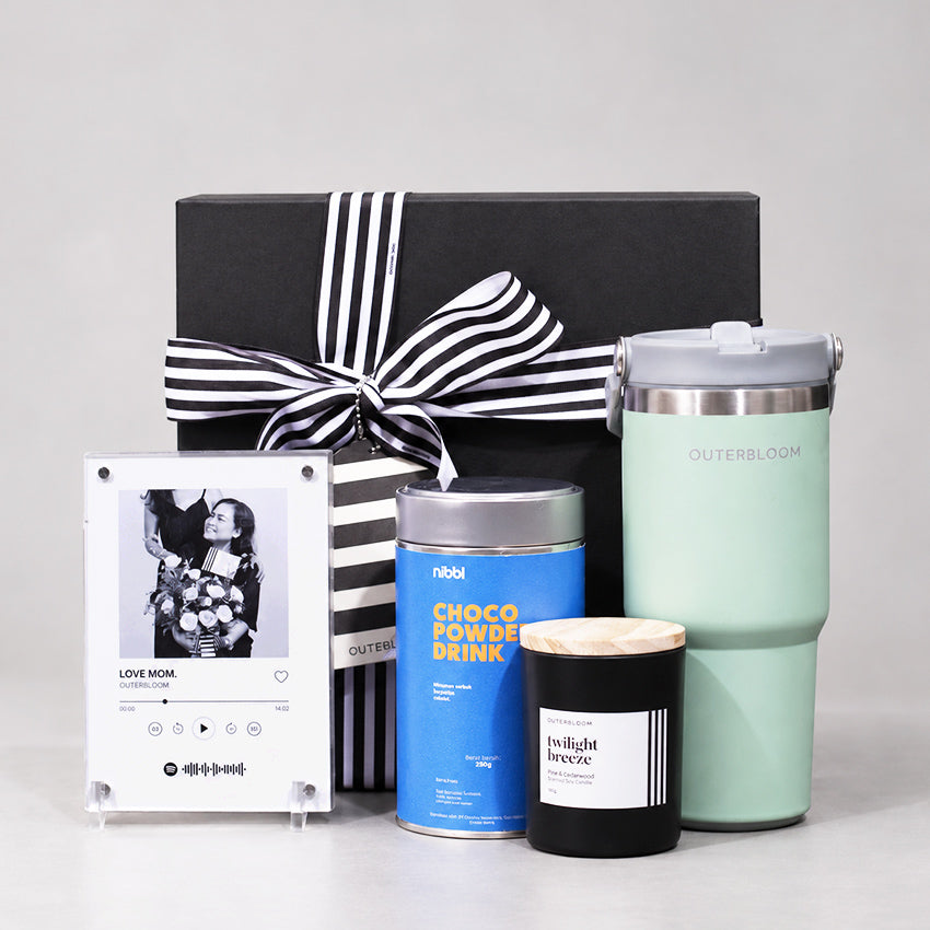 Treasure Moment Hampers