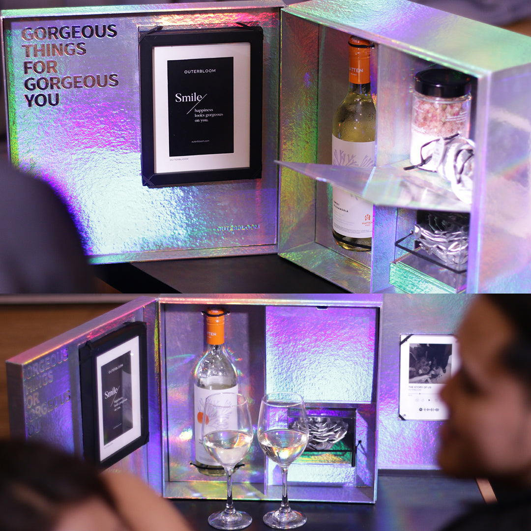 Moonlight Hologlow Hampers