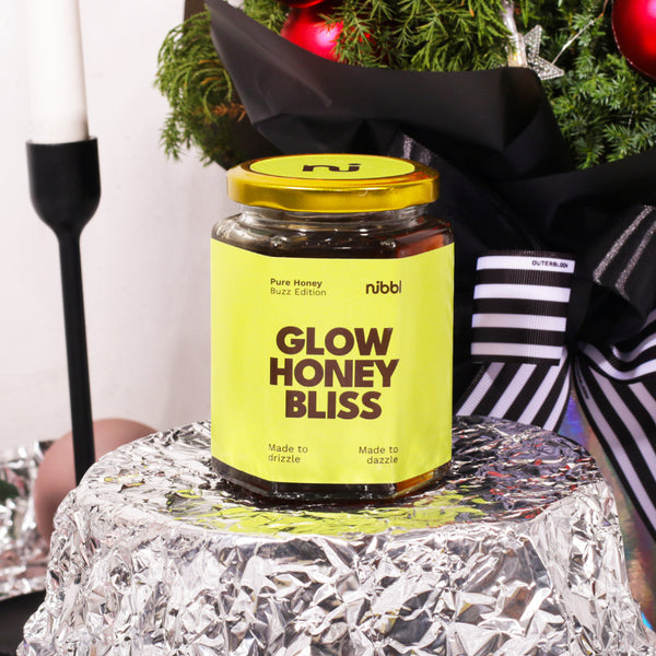 POUCH OF SWEET TASTY HAMPERS