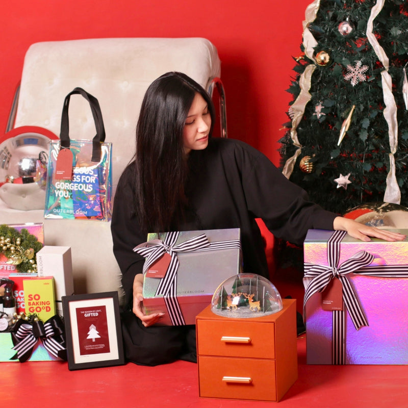 THE SEASON OF LIGHT, <b>GIFTED </b>