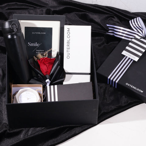 Outerbloom Heart of a Rose Hampers