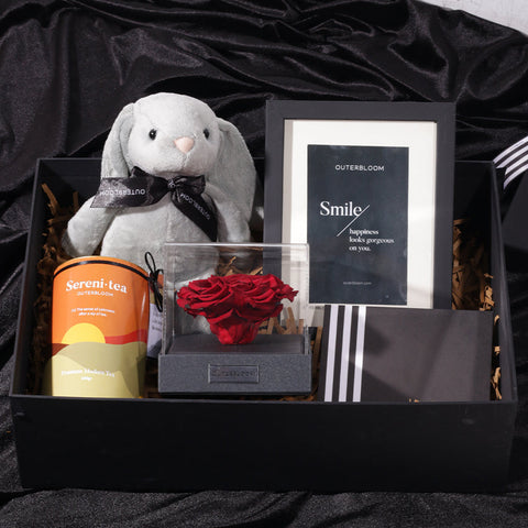 Outerbloom Lovestruck