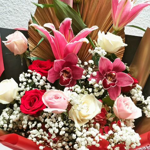 Majestic Romance Bouquet