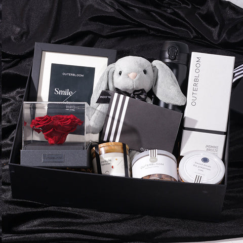 Evergreen Night to Remember Hampers